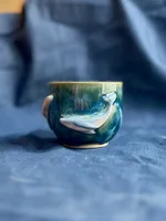 Ręcznie robiony ceramiczny kubek Ceranika z aplikacją wieloryba